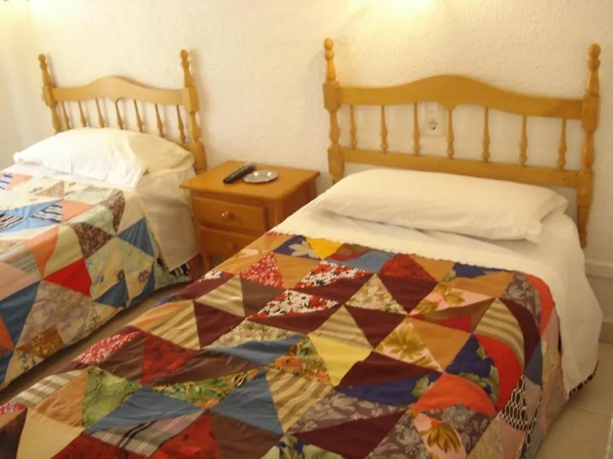 Hostal La Barraca-1
